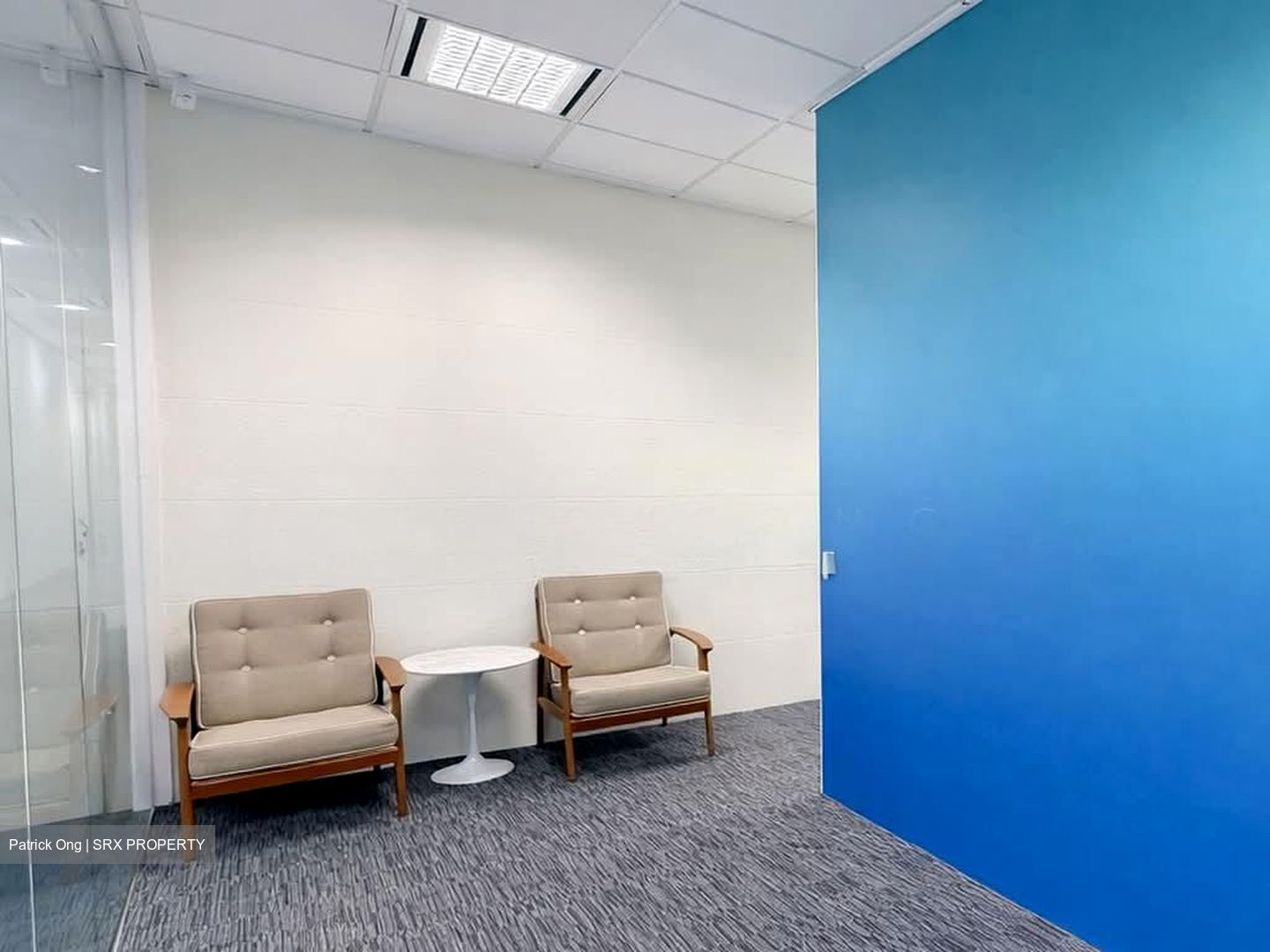 Ocean Financial Centre (D1), Office #570506991